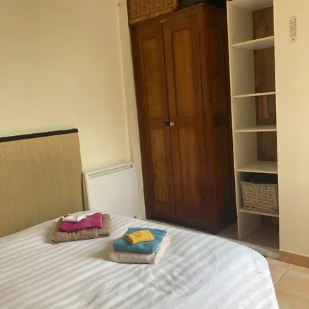 With Large Private Courtyard Boucau