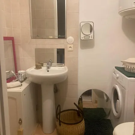 With Large Private Courtyard * Boucau