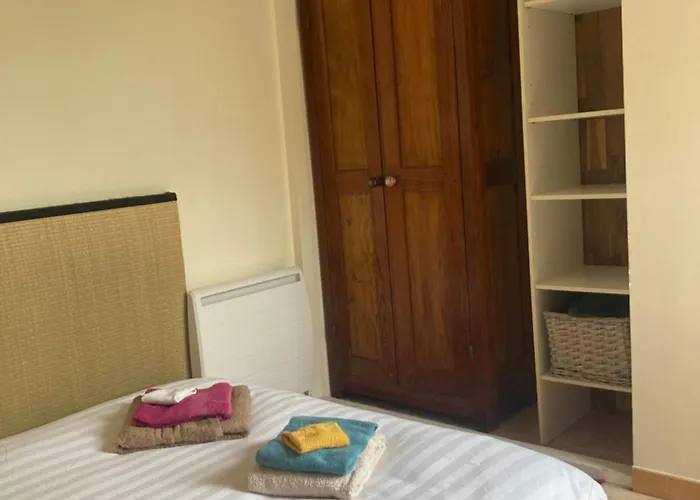 With Large Private Courtyard Boucau